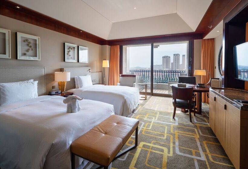 行政房间, Hilton Qingdao Golden Beach