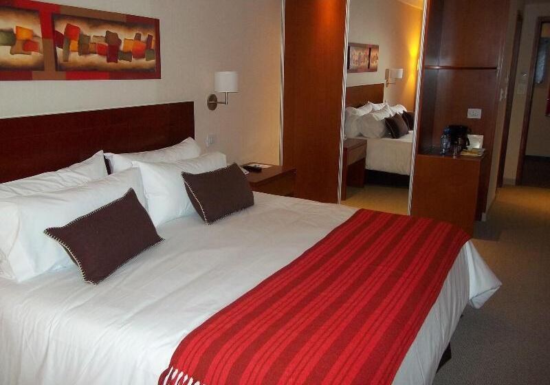 سوئیت با تخت بزرگ, Howard Johnson Hotel Yerba Buena