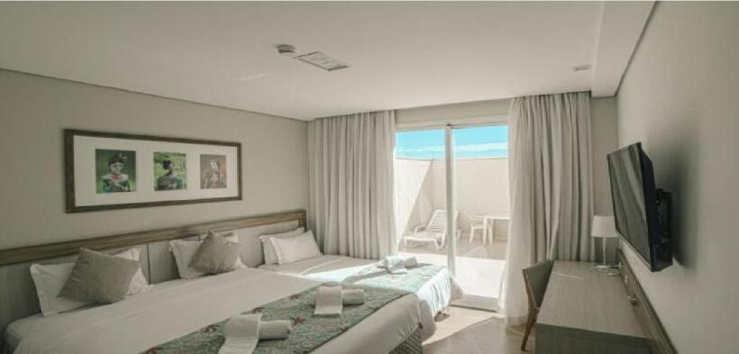 غرفة قياسية ثلاثية مزودة بشرفة, Interludium Iguassu Convention