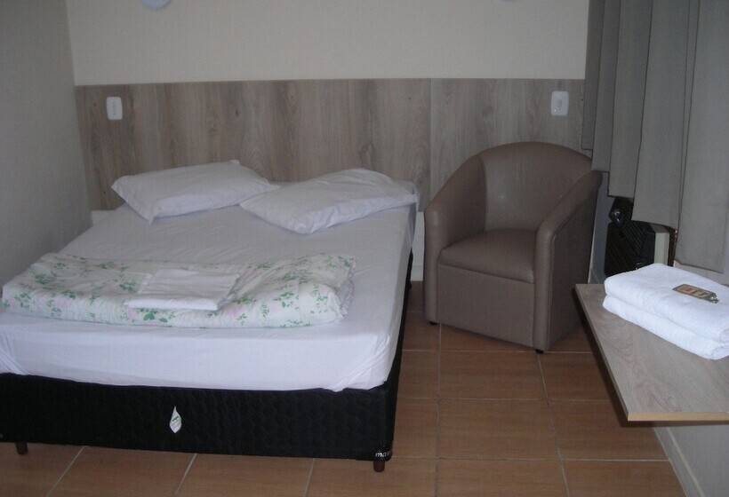 스탠다드 룸, Madrid