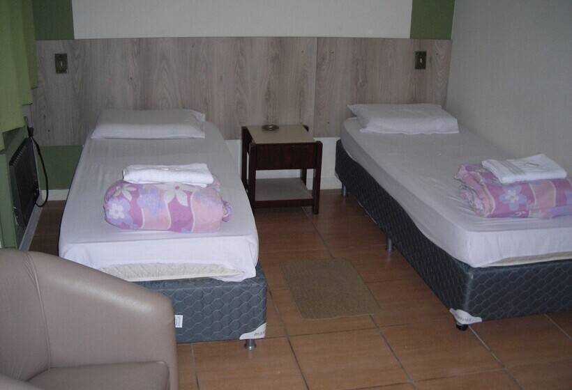 스탠다드 룸, Madrid