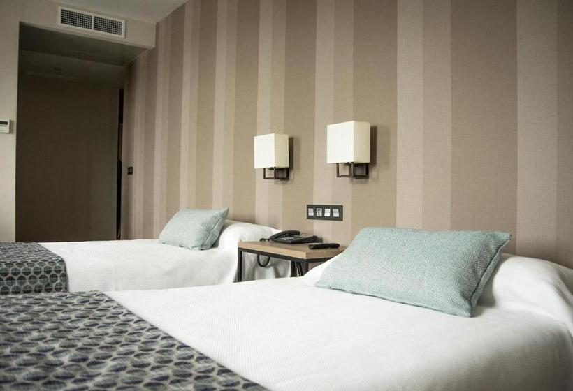 Номер Стандарт, Paraiso Granada