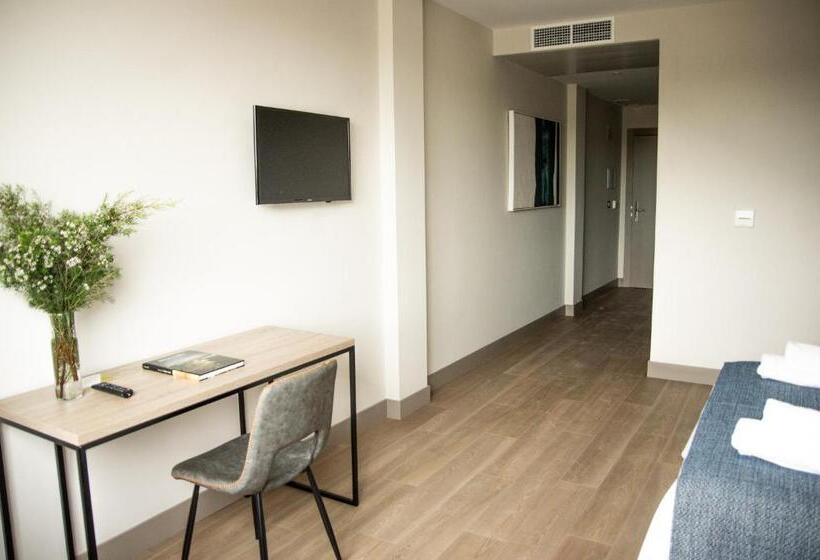 Номер Стандарт, Paraiso Granada