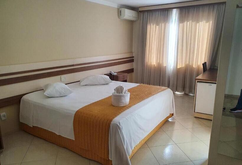 חדר אקזקיוטיב, San Marino Palace