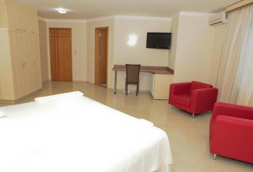 חדק דלוקס עם ג'קוזי, San Marino Palace