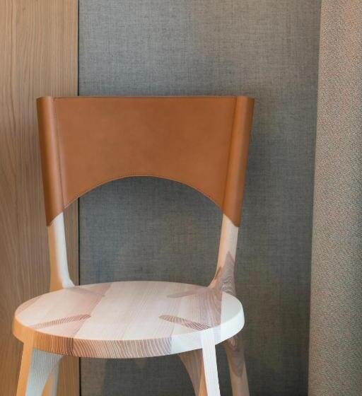 家庭套房, Schranz