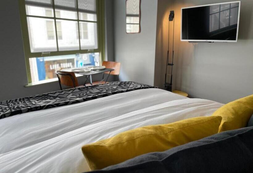 غرفة ديلوكس, Daen’s Greenhouse