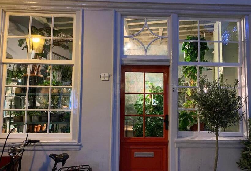 غرفة ديلوكس, Daen’s Greenhouse