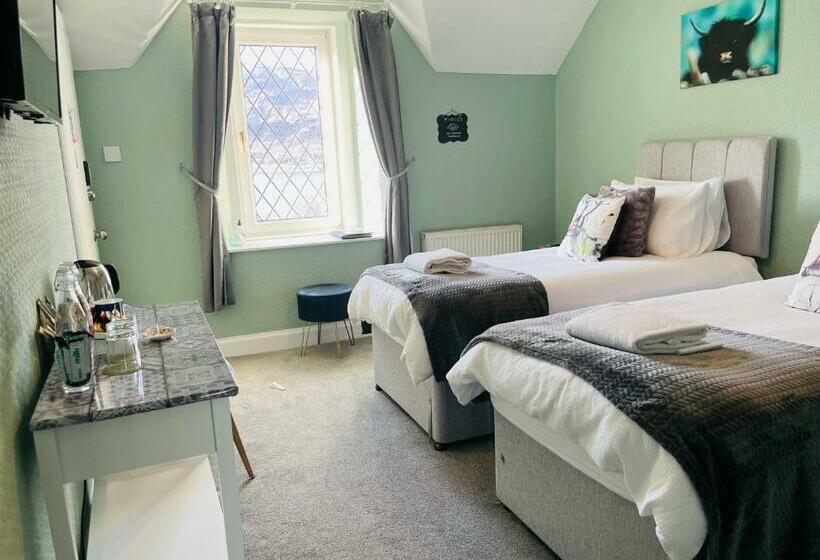 レイクビューデラックスルーム, Whinburn Guest House