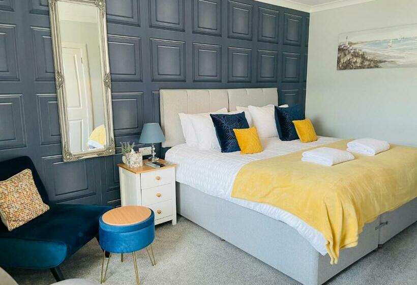 Номер Deluxe Вид на Озеро, Whinburn Guest House