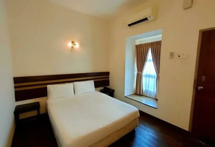 اتاق استاندارد, Cozzy Motel