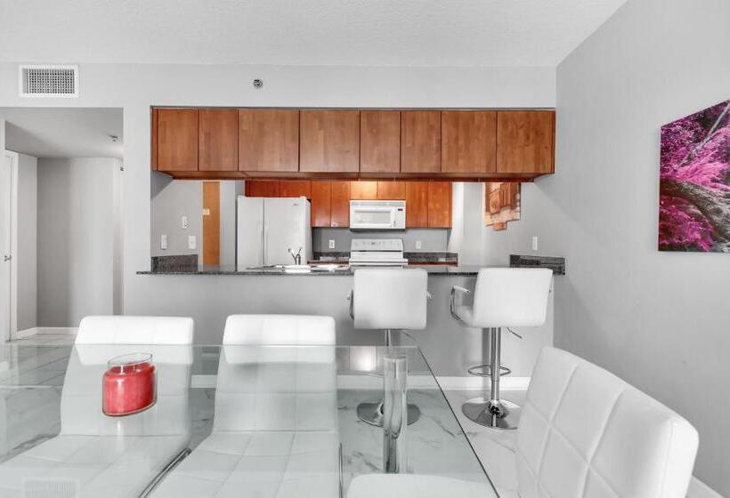 스위트, Elite Brickell Studio On The Bay