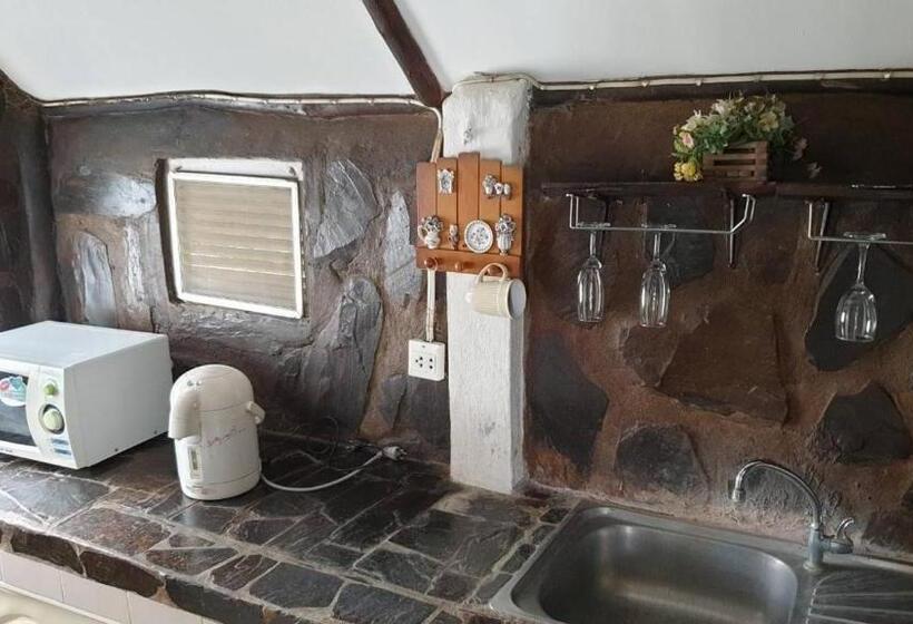 Suite, ไอหมอก ชาเล่ต์