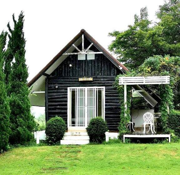 Полулюкс Вид на Сад, ไอหมอก ชาเล่ต์