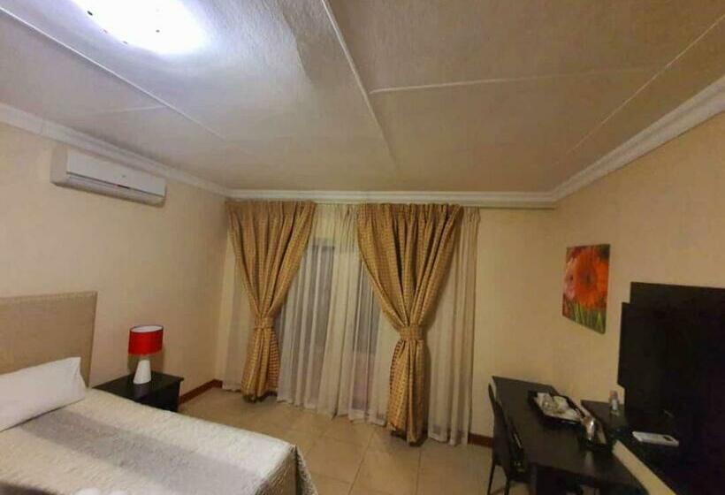 اتاق استاندارد, Tenacity Guesthouse Riviera Park