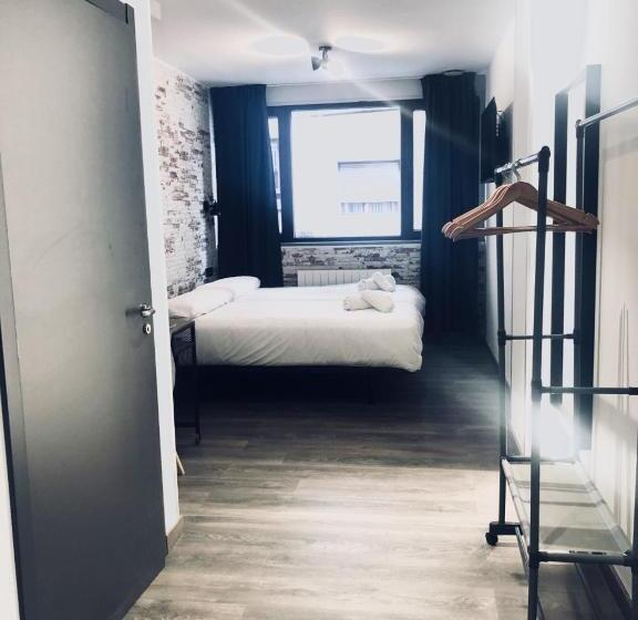 标准间, Pension H30 Salces Licencia Hbi01292