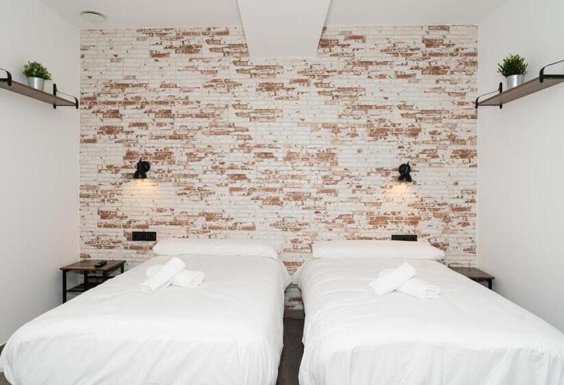 四人标准间, Pension H30 Salces Licencia Hbi01292