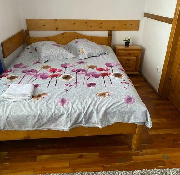 スタンダードルーム, Pensiunea Pusu