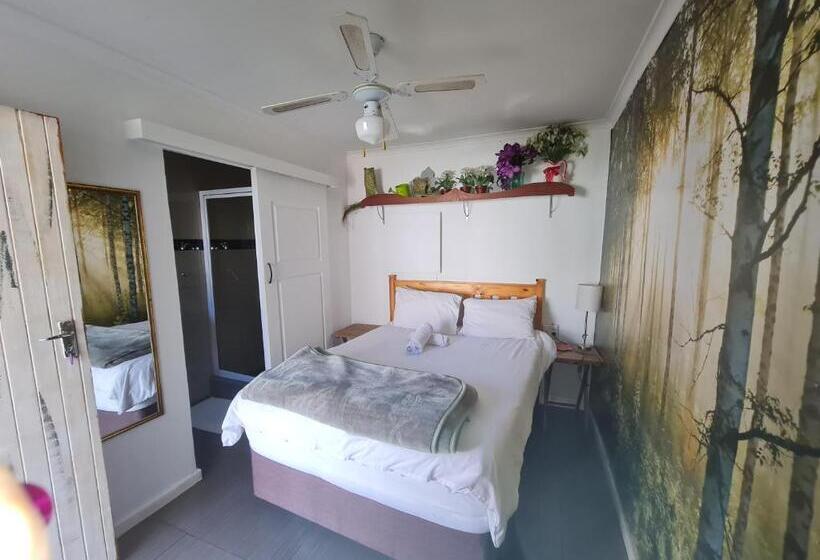 Quarto Estandar, Melville House