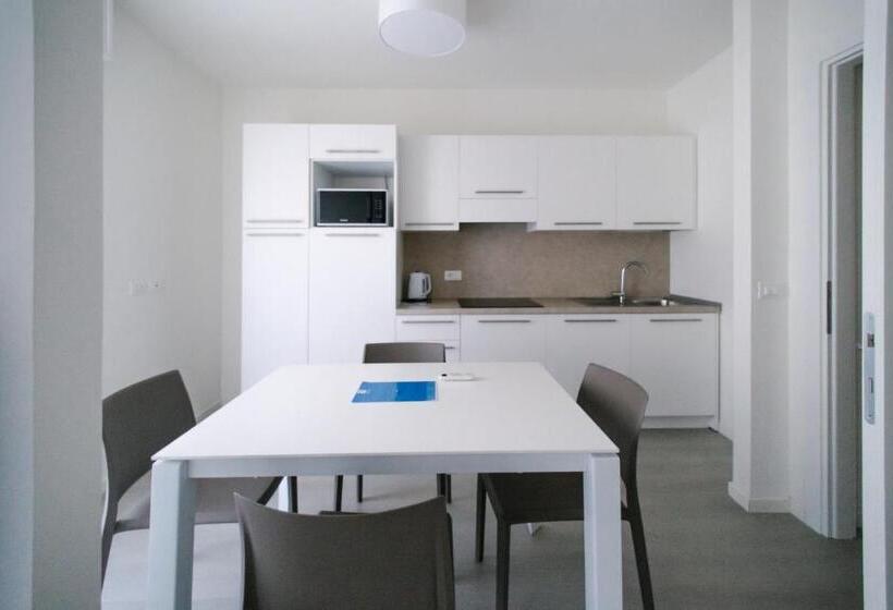 Apartamento 1 Dormitório com Sacada, Mar60 Apartments