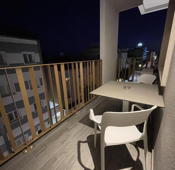 Teraslı 1 Yatak Odalı Daire, Mar60 Apartments