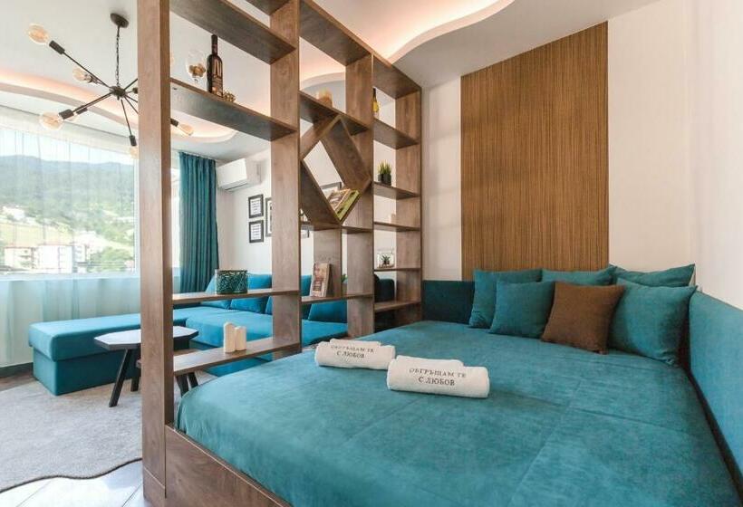 סוויטה משפחתית, орфеевите песни