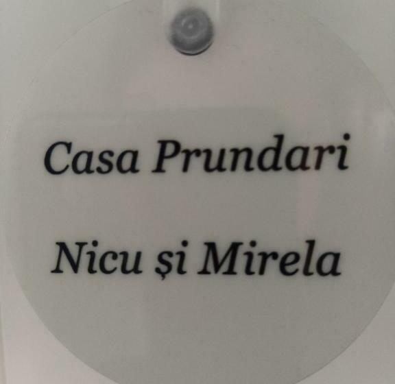 バス共有のスタンダードルーム, Casa Prundari Nicu și Mirela
