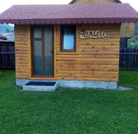 バス共有のスタンダードルーム, Casa Prundari Nicu și Mirela