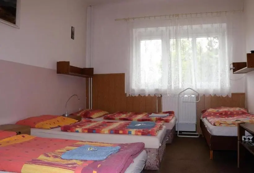 スタンダード４人部屋, Penzion Bezděkov
