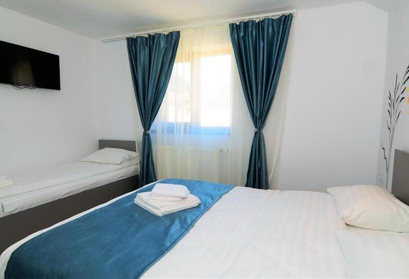اتاق استاندارد سه نفره, Vila Poienița Căciulata