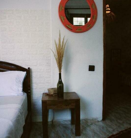 اتاق لوکس, Onda Surf