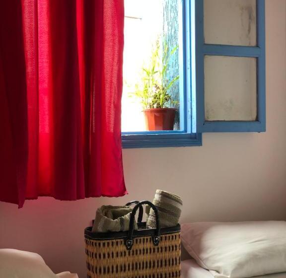 اتاق لوکس, Onda Surf