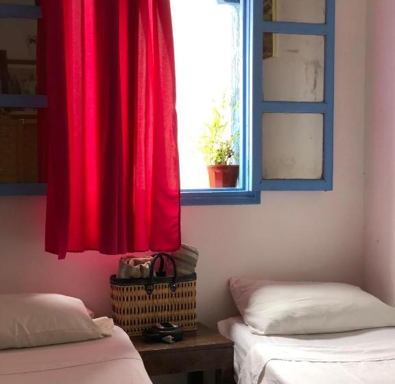 اتاق لوکس, Onda Surf