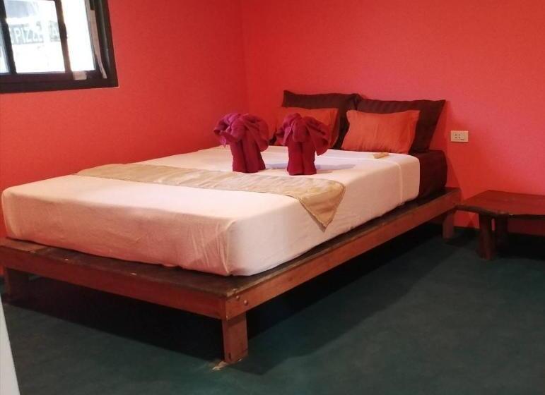 스탠다드 룸, Row House Long Beach