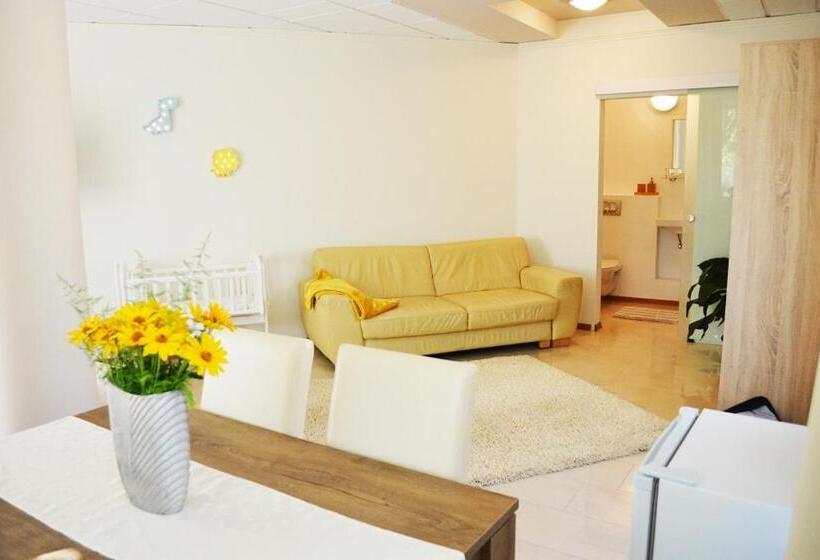 חדר דלוקס, Gyula Wellness Villa