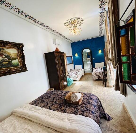 חדר סטנדרט לארבעה, Riad Dar Ouezzani