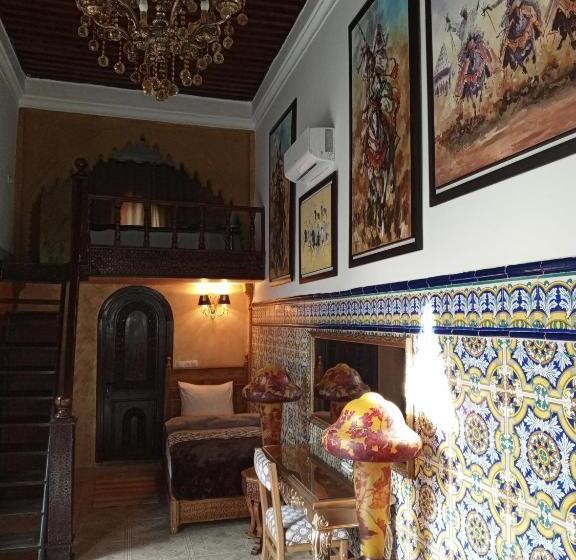 اتاق سوپریور با تخت بزرگ, Riad Dar Ouezzani