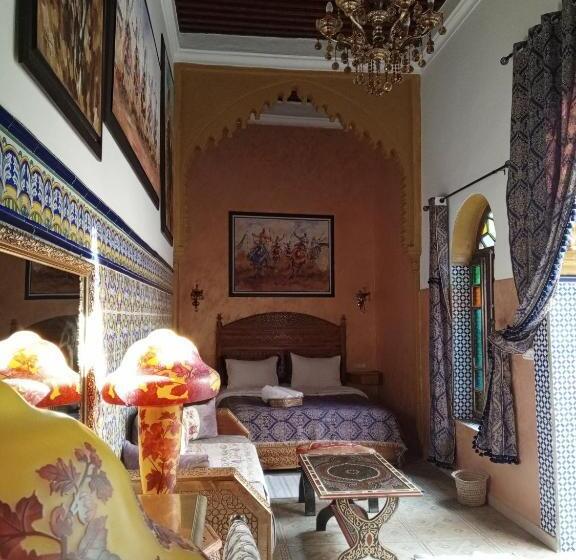 اتاق سوپریور با تخت بزرگ, Riad Dar Ouezzani