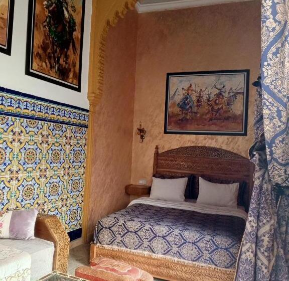 اتاق سوپریور با تخت بزرگ, Riad Dar Ouezzani