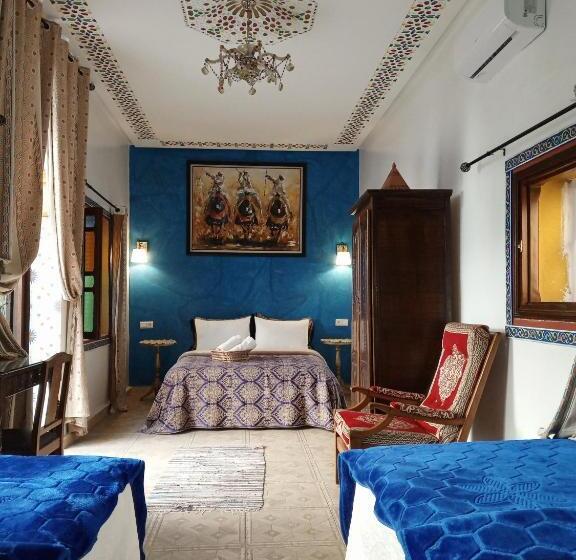 חדר סטנדרט לארבעה, Riad Dar Ouezzani