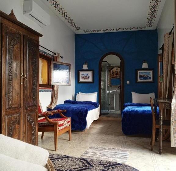 اتاق استاندارد چهار تخته, Riad Dar Ouezzani