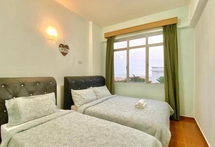 סוויטת סופריור נוף לים, Maison Seaview Suites Port Dickson