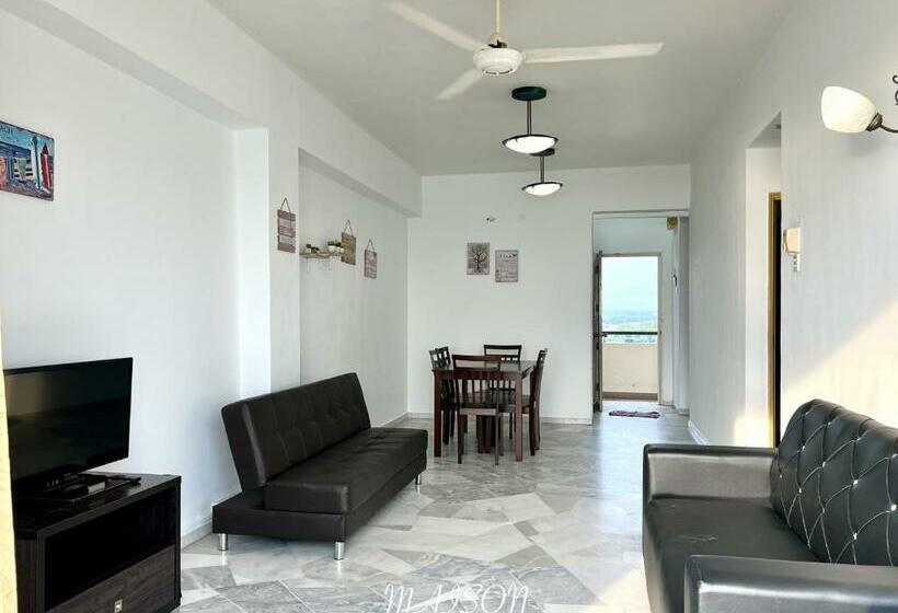 סוויטה נשיאותית, Maison Seaview Suites Port Dickson