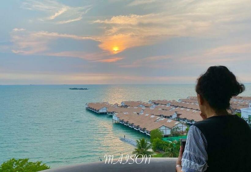 סוויטה נשיאותית, Maison Seaview Suites Port Dickson