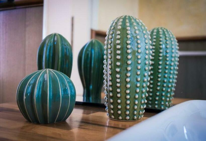 اتاق استاندارد سه نفره, Ai Sogni