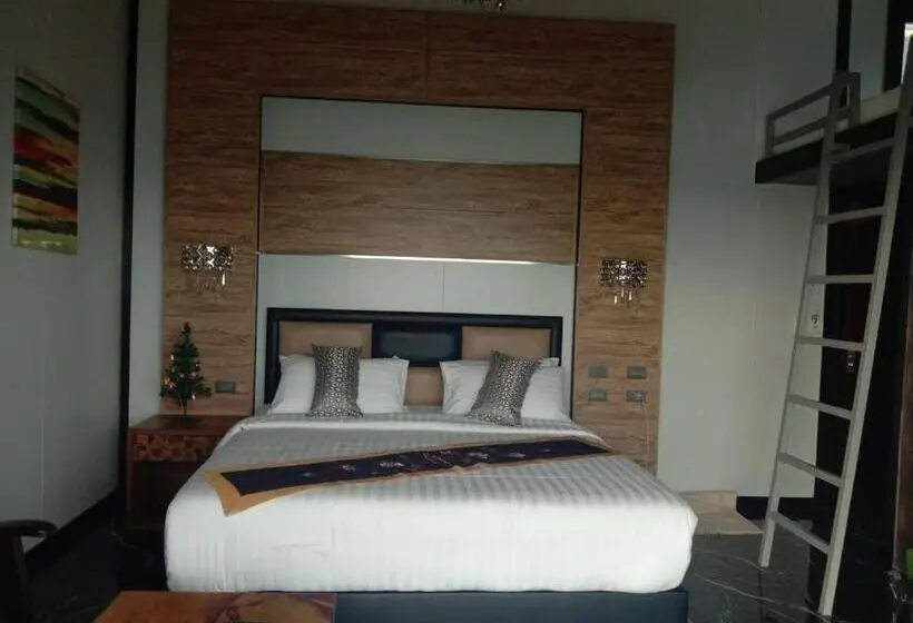 Suite, Buddies Loft Samet