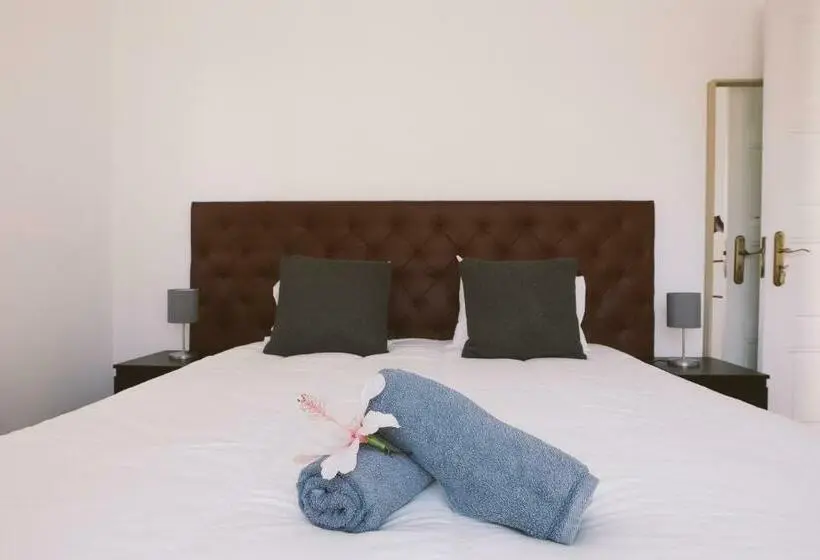 デラックスルーム, Cc Bay House