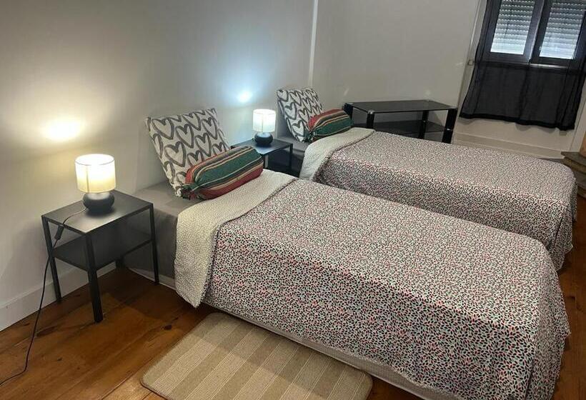 이코노미 룸, Cc Bay House