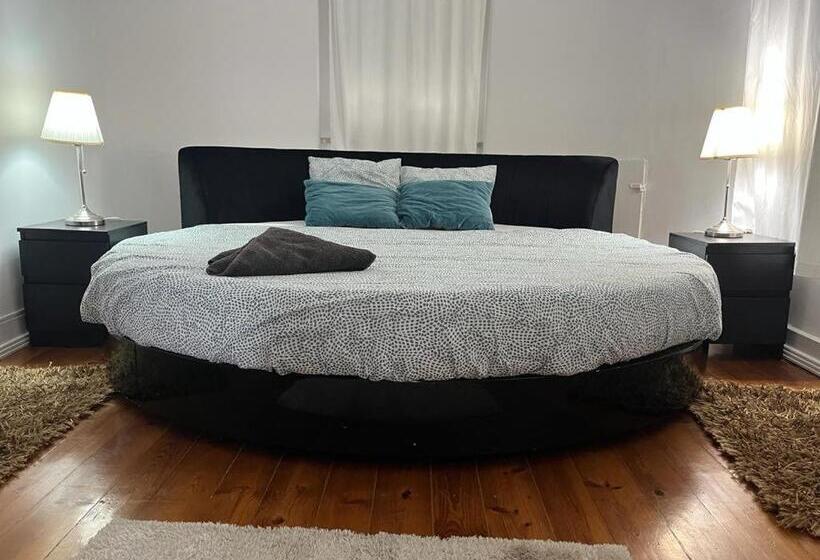 디럭스 룸 킹사이즈 침대, Cc Bay House