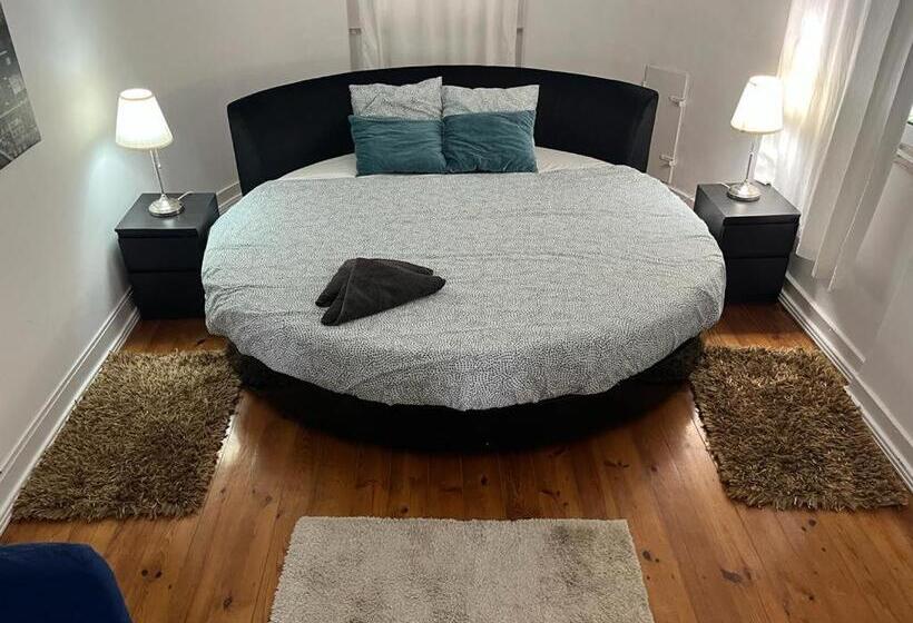 اتاق سوپریور با تخت بزرگ, Cc Bay House